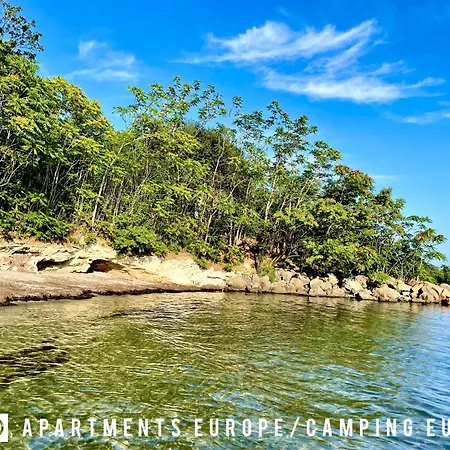 Budget First Sea Line Apt. Flora * Gmina Pomorie