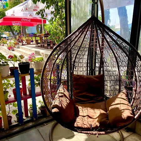 아파트 Budget First Sea Line Apt. Flora