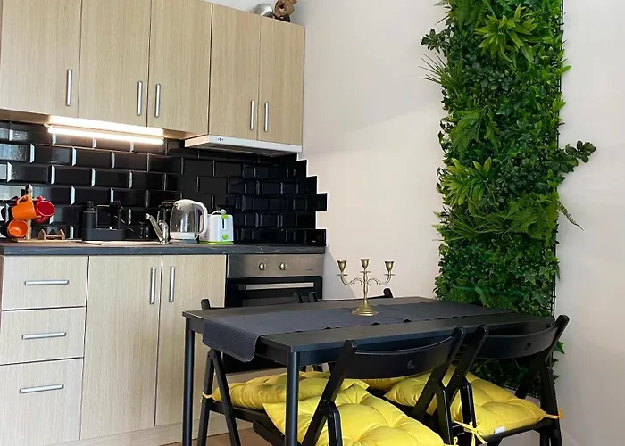 Budget First Sea Line Apt. Flora Lejlighed Pomorie