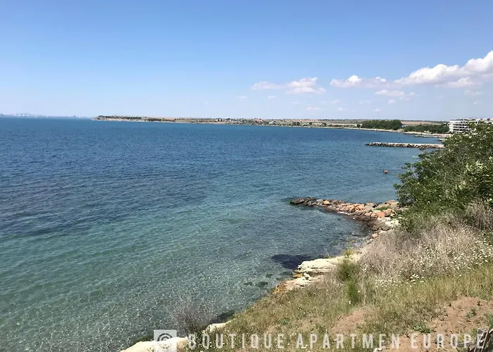 Budget First Sea Line Apt. Flora Lejlighed