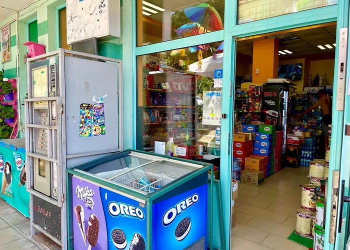 Budget First Sea Line Apt. Flora Pomorie